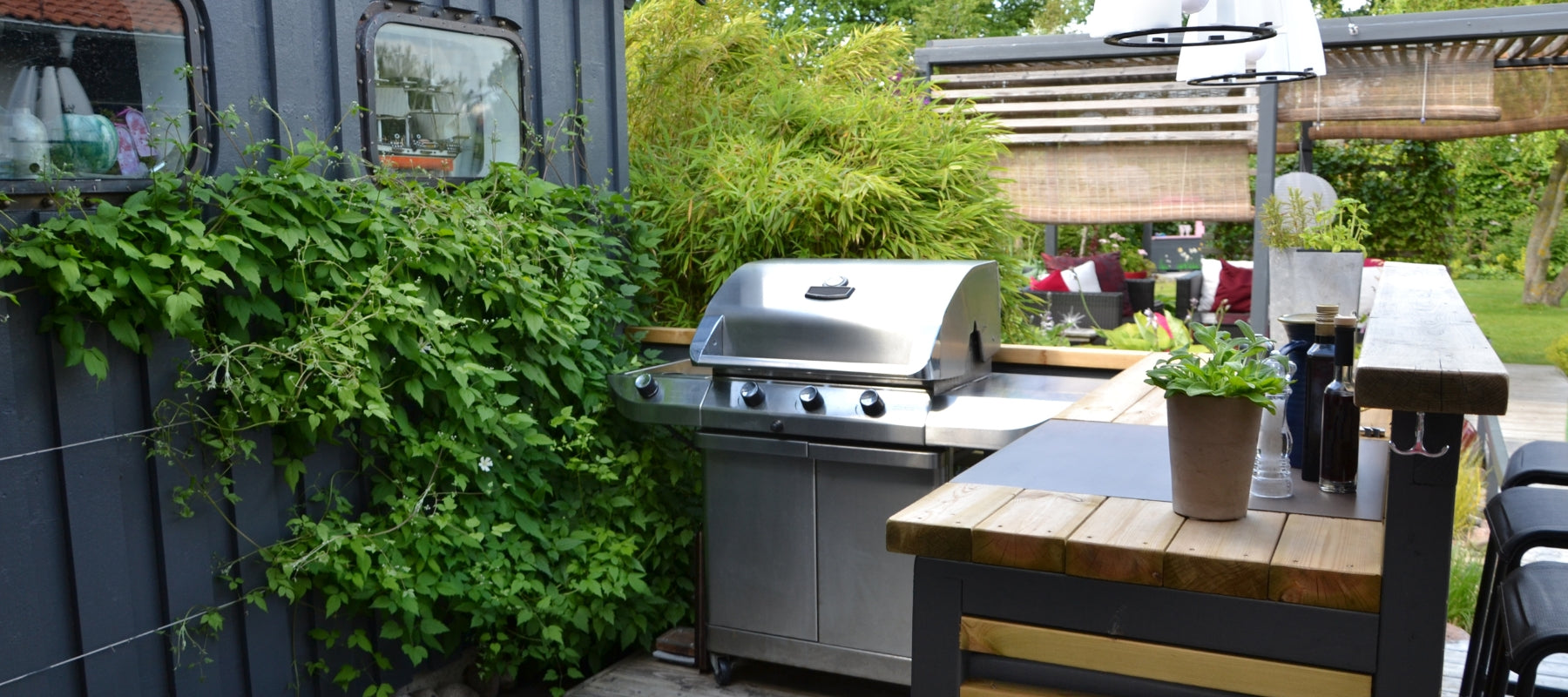 Understanding the Minimum Space Requirements for Outdoor Kitchen