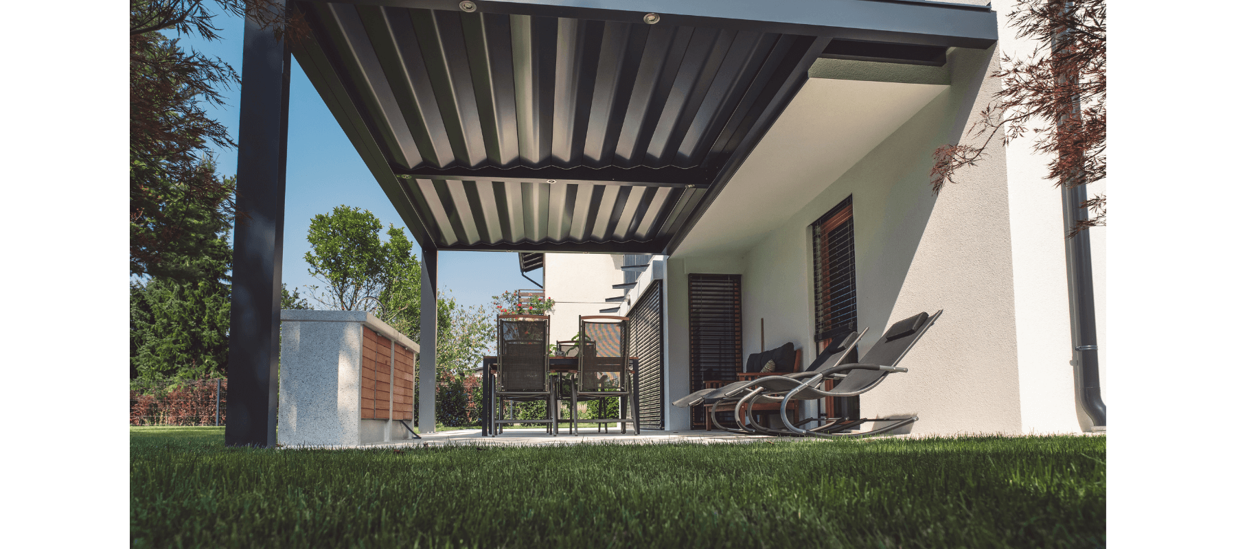 Simple Strategies to Shield Your Outdoor Kitchen from Rain