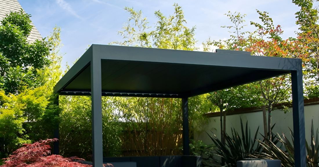 Caribbean Blinds Classic Lite Pod - With Sofa Set Closed Roof