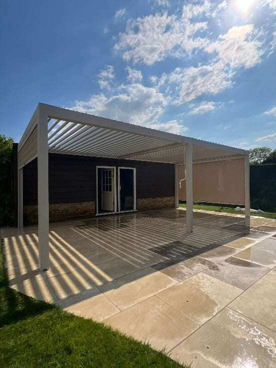 Modern Pergola with Heater Installation - Ringwood