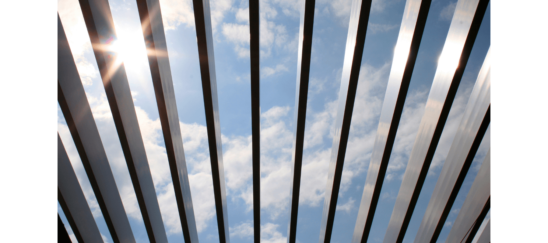 What is the Difference Between a Pergola and a Gazebo?