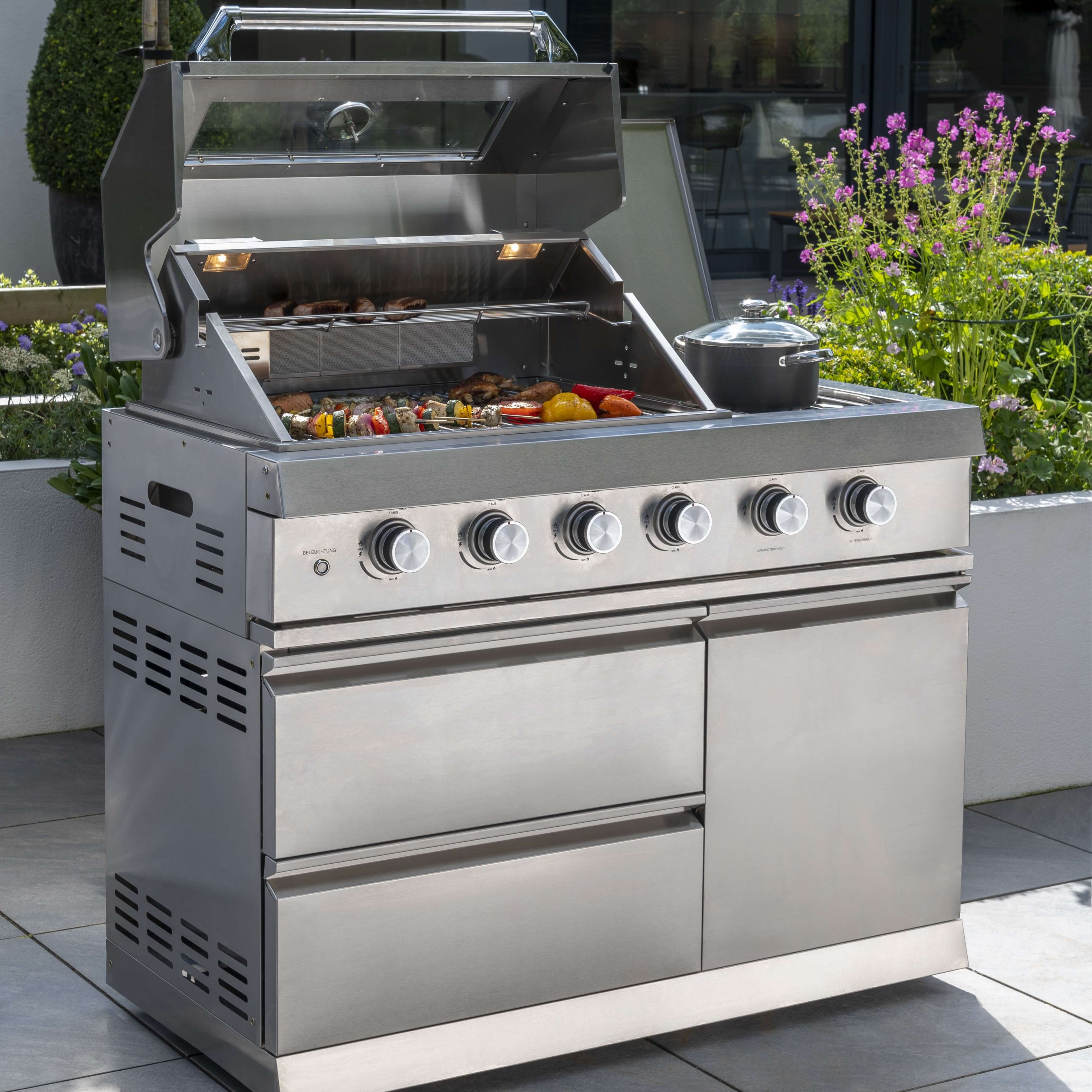 AbsolutePro4BurnerFrontViewBBQWithFood