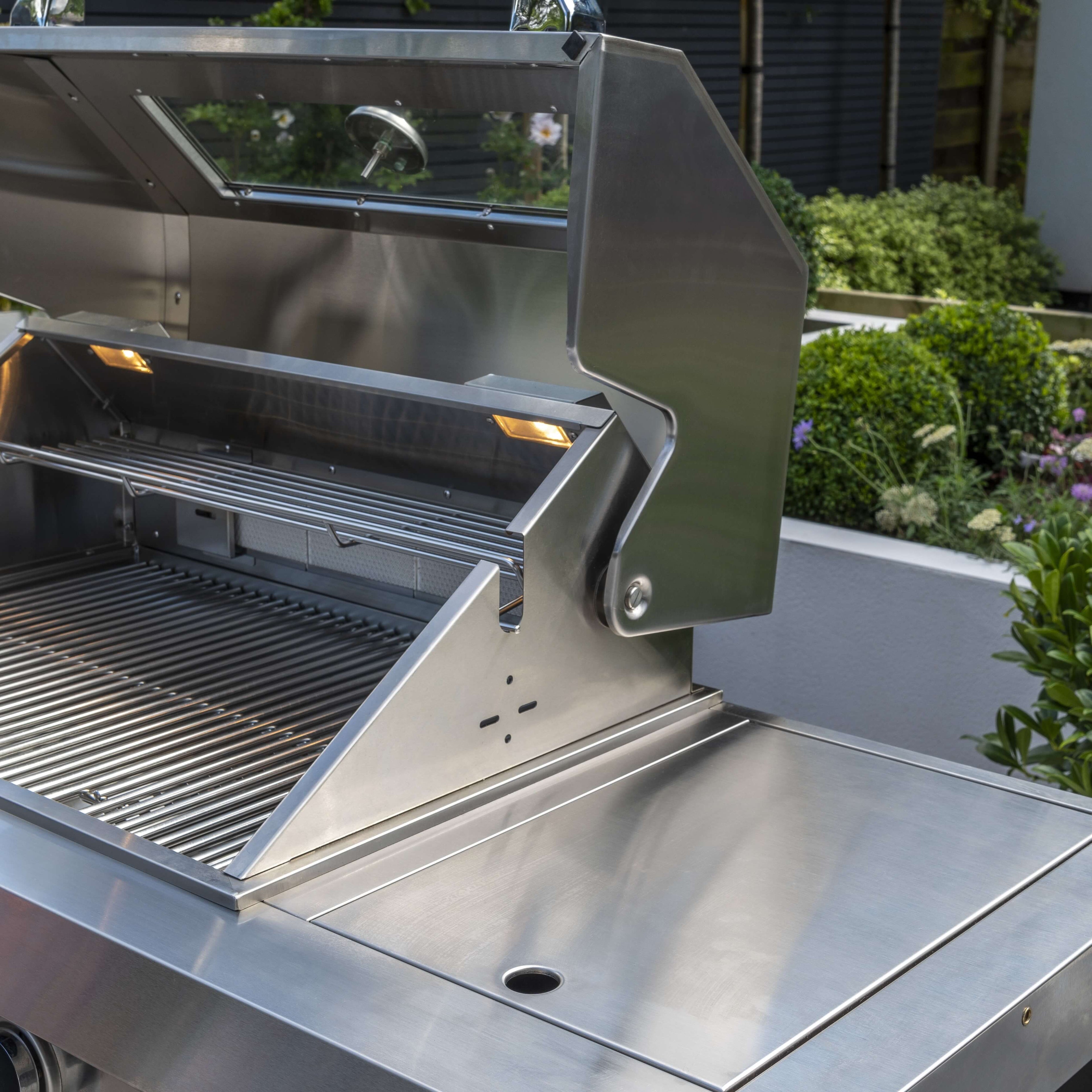 AbsolutePro4BurnerSideViewBBQ