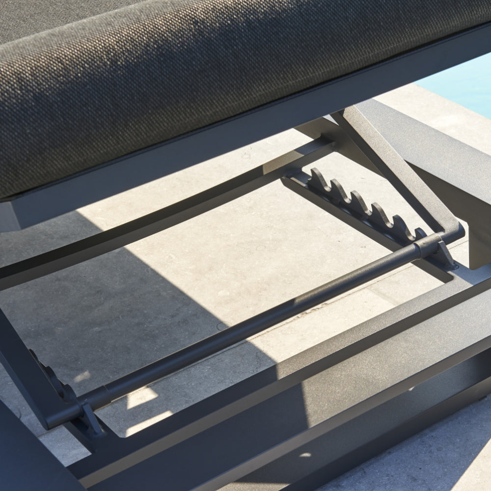 Fitz Roy Sunlounger Lava Adjustable Back Rest Close Up