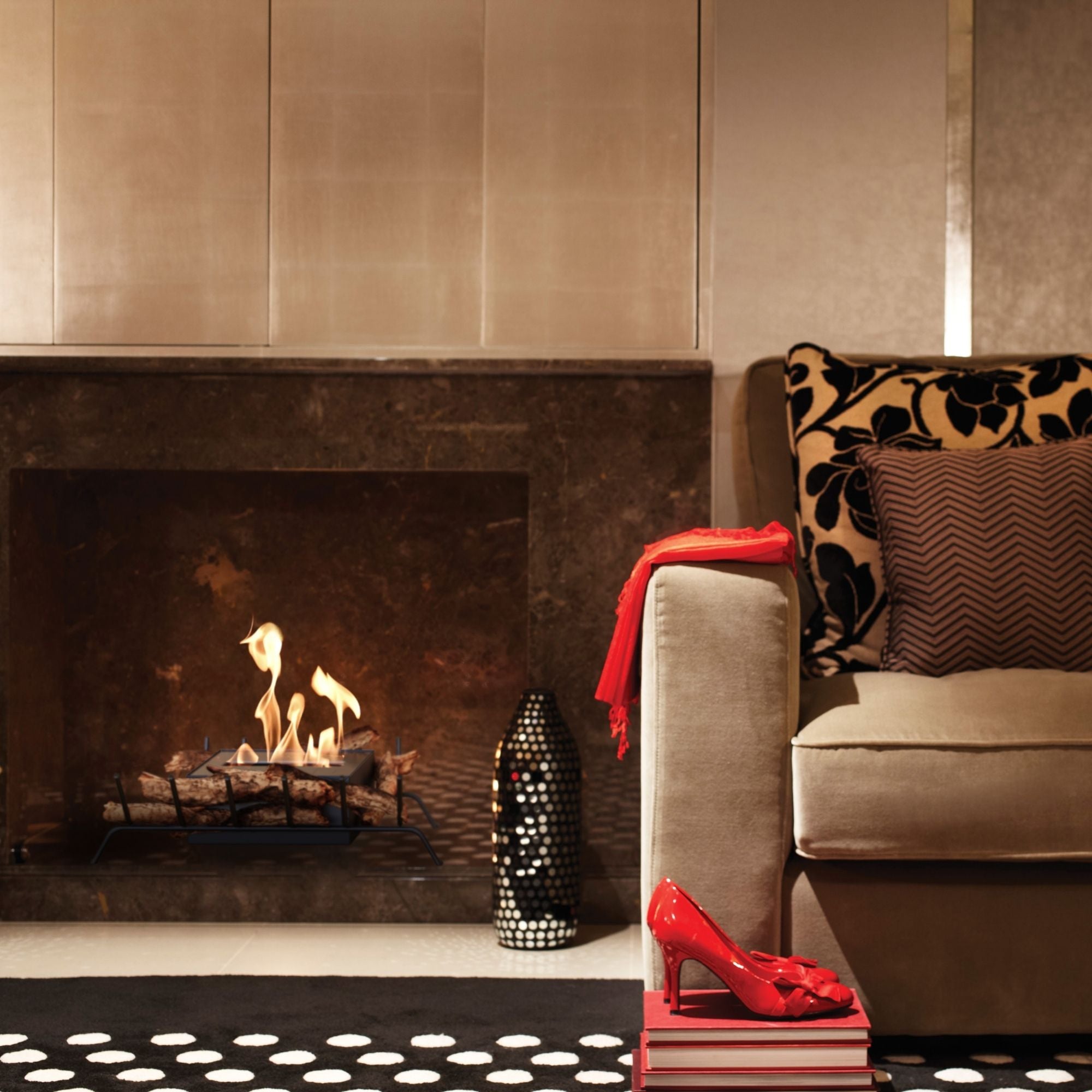 Woodlark EcoSmart Fire Heritage 25 clean-burning indoor fireplace by Mad Design