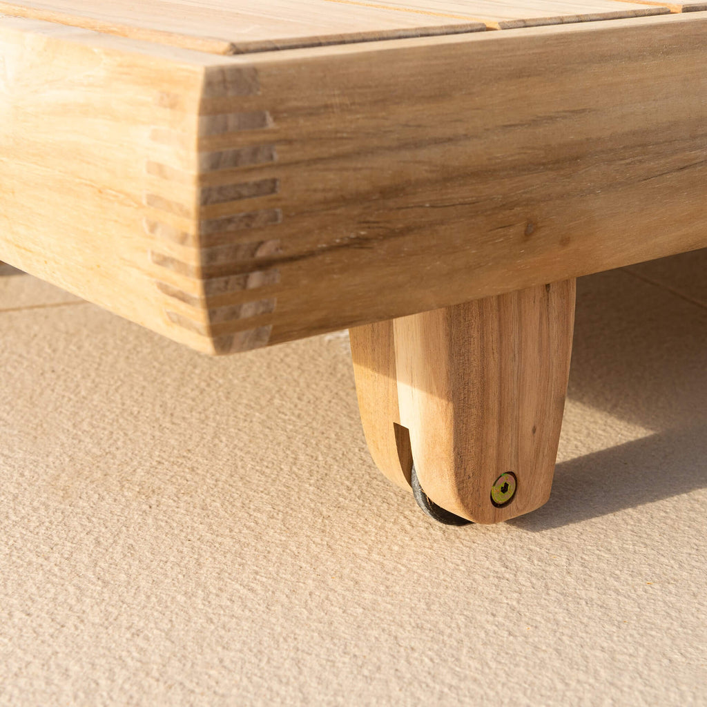 Alexander Rose Sorrento Adjustable Sunbed